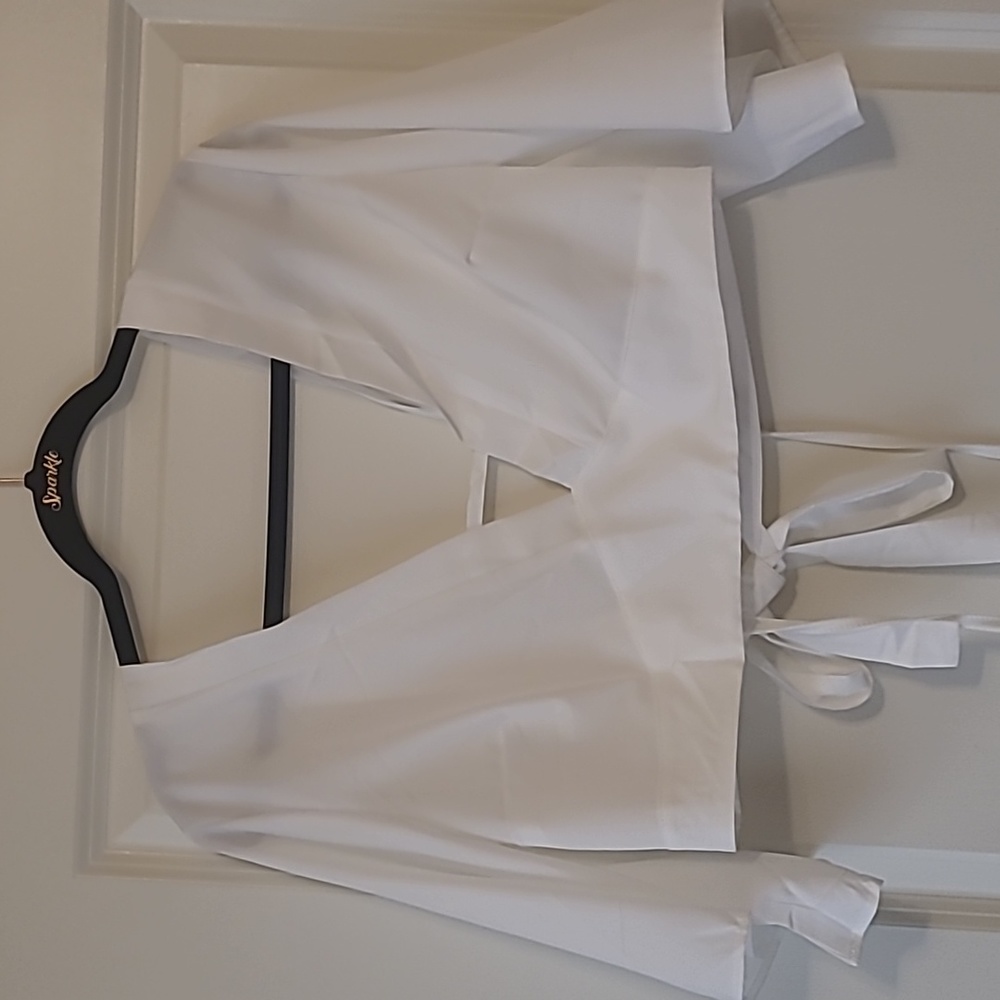 Short sleeve crop top
